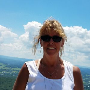 Meet your Posher, Sandy